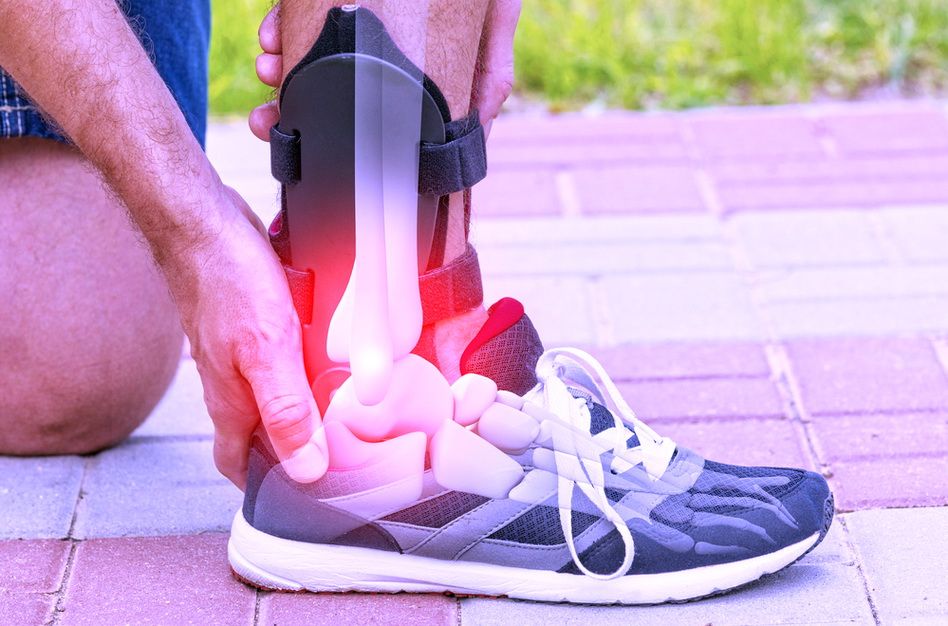 timpul de recuperare a fracturii de gleznă dureri de tragere a genunchilor
